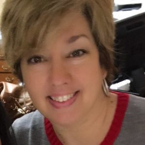 Meet your Posher, Melissa